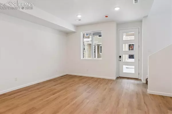 Colorado Springs, CO 80915,2444 Serviceberry GRV