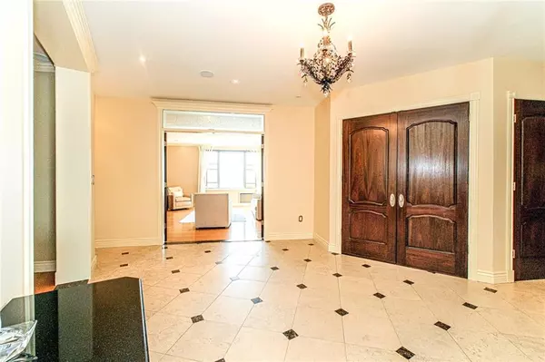 Brooklyn, NY 11209,7119 Shore RD #4K