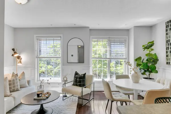 Toronto C14, ON M2N 7C2,3 Everson DR #627