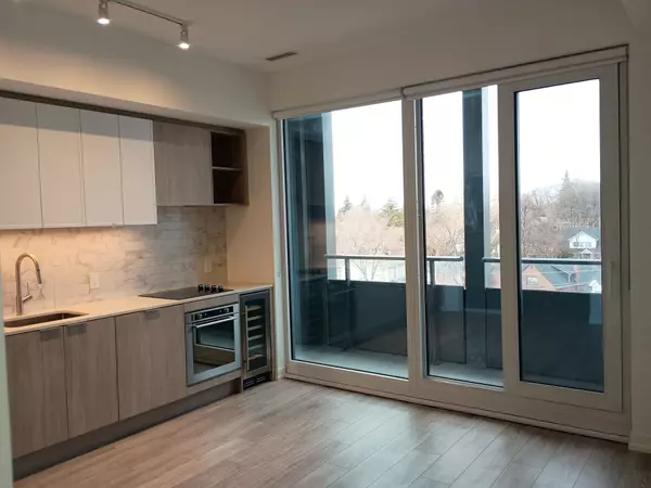 2020 Bathurst ST #822, Toronto C03, ON M5P 0A6