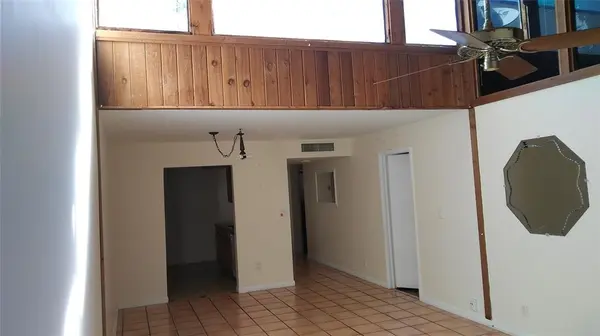 Deerfield Beach, FL 33064,4491 Crystal Lake Dr #203B