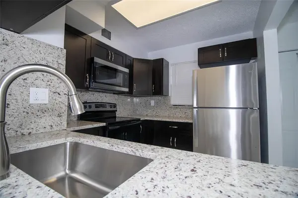 Coral Springs, FL 33065,11430 NW 45th St