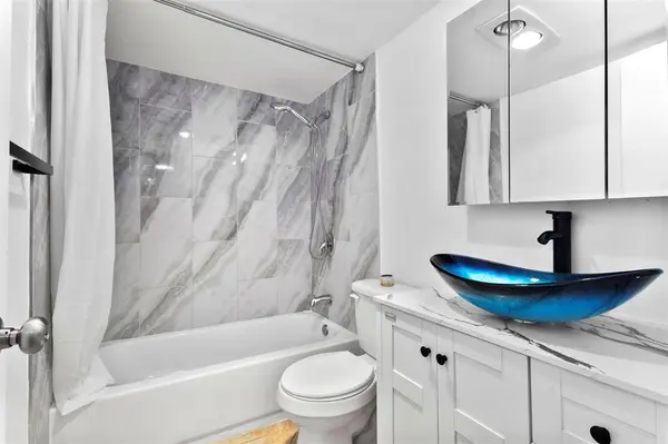 Pompano Beach, FL 33060,251 S Cypress Rd #127