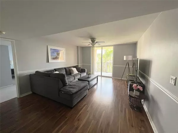 Fort Lauderdale, FL 33301,520 SE 5th Ave #1502