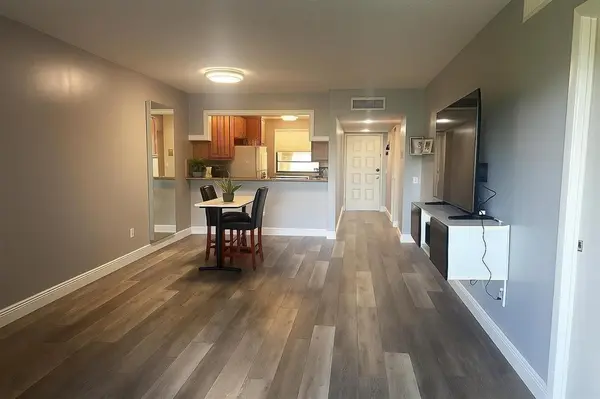 Tamarac, FL 33321,9682 W McNab Rd #9682