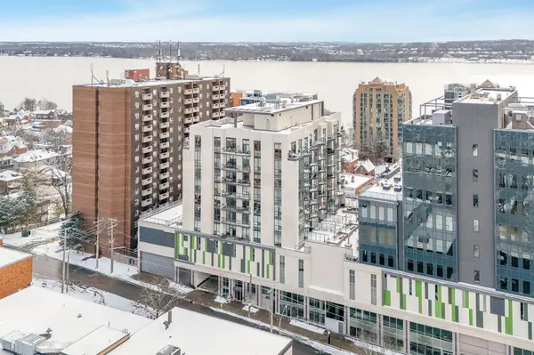 111 Worsley ST #GPH5, Barrie, ON L4M 0J5