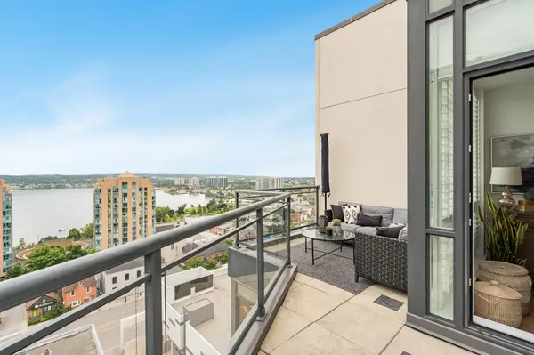 Barrie, ON L4M 0J5,111 Worsley ST #GPH5