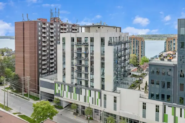 Barrie, ON L4M 0J5,111 Worsley ST #GPH5