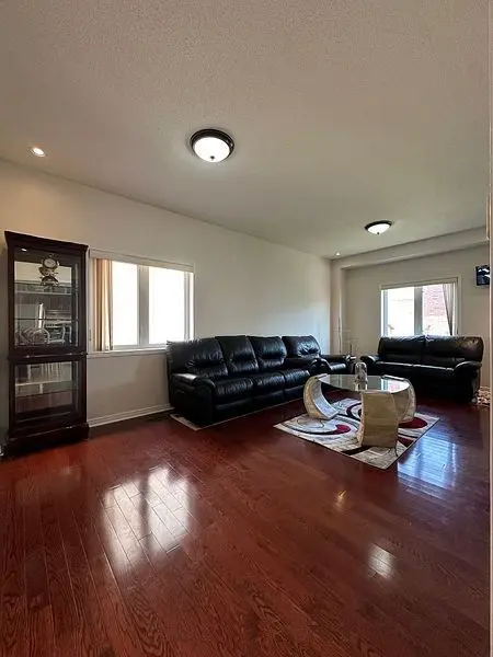 Brampton, ON L6P 2L6,37 Watchman RD