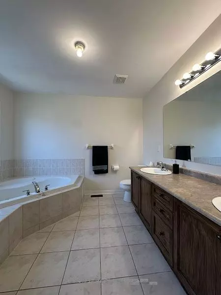 Brampton, ON L6P 2L6,37 Watchman RD