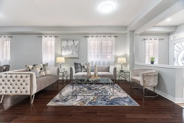 Brampton, ON L6P 2Y3,15 Oakhaven RD