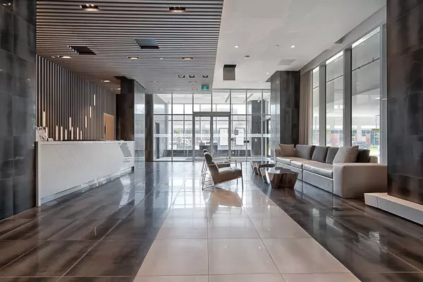 Oakville, ON L6H 3R7,2481 Taunton RD #1509