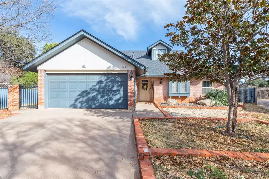 125 Circle Of Holly, Abilene, TX 79605