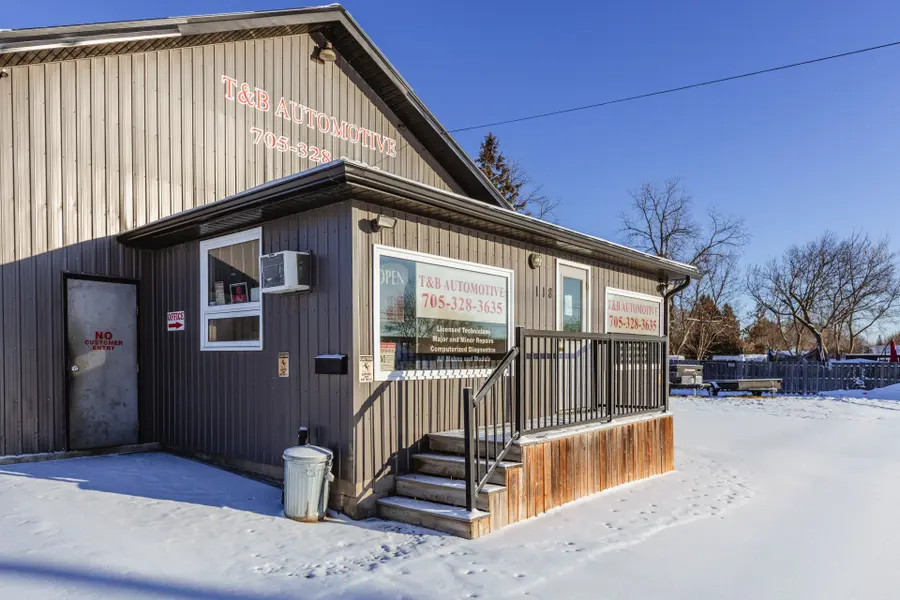 118 Queen ST N, Kawartha Lakes, ON K9V 1G9