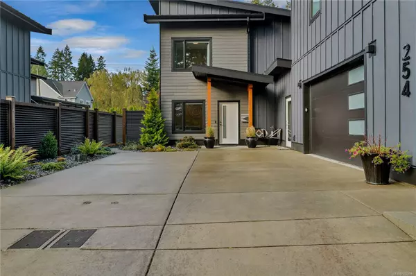 Campbell River, BC V9W 1V2,254 Twillingate Rd