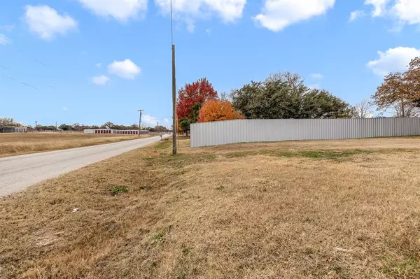 De Leon, TX 76444,232 N Cato Street