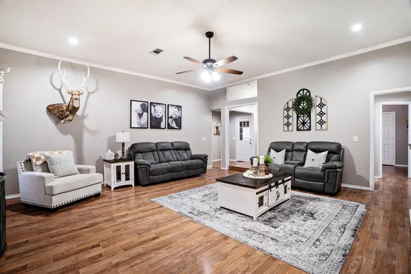 Reno, TX 75462,575 Mansfield Road