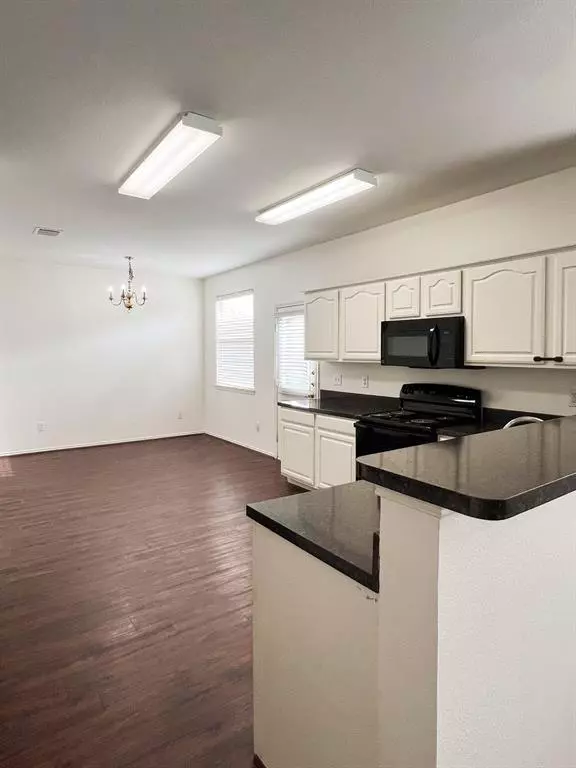 Plano, TX 75025,3204 Paradise Valley Drive