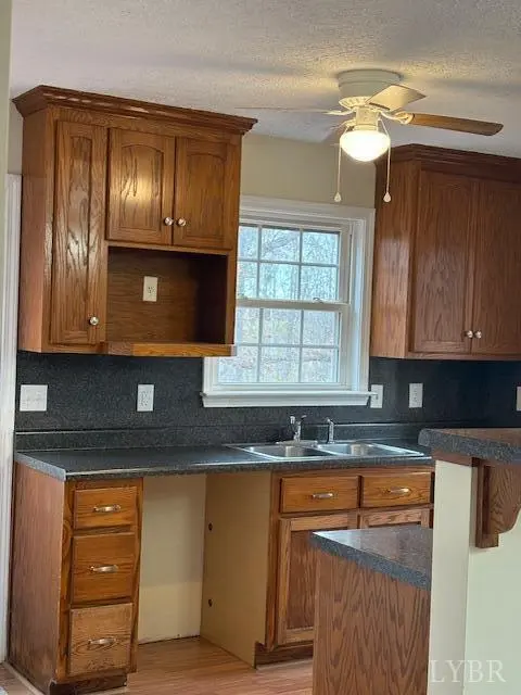 Evington, VA 24550,21 Berkeley LN