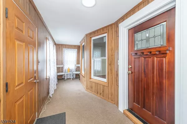 Clifton City, NJ 07011,638 Clifton Ave