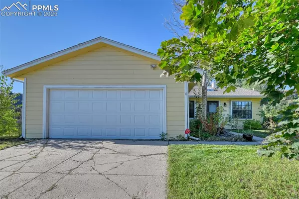 Colorado Springs, CO 80907,1355 Amsterdam CT