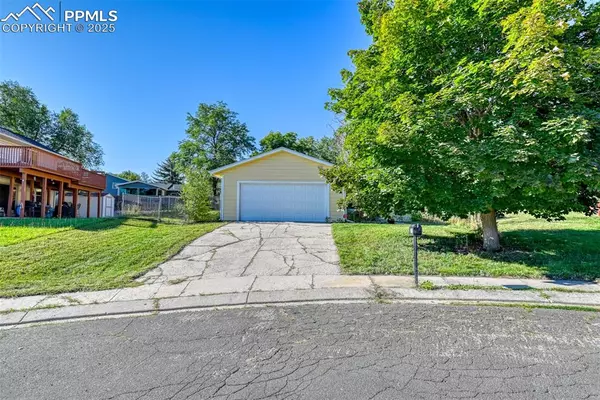 Colorado Springs, CO 80907,1355 Amsterdam CT