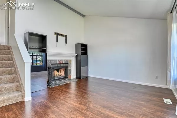 Colorado Springs, CO 80907,1355 Amsterdam CT