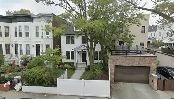 Brooklyn, NY 11213,1685 Union ST