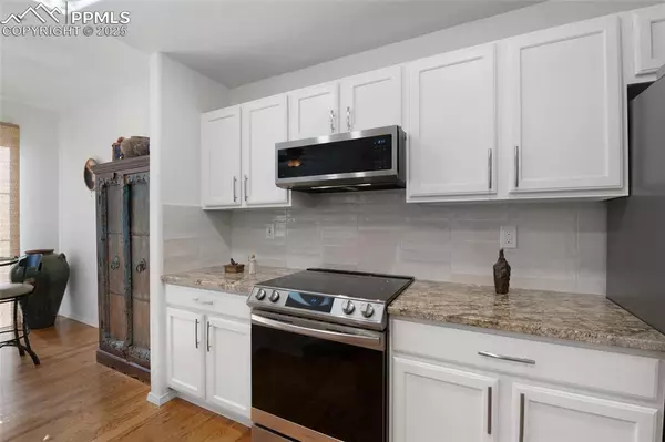 Colorado Springs, CO 80906,3294 Apogee VW