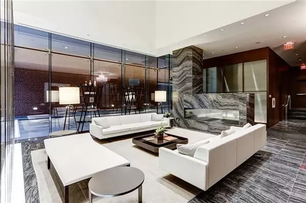 Toronto C01, ON M5H 0A2,180 University AVE #4807