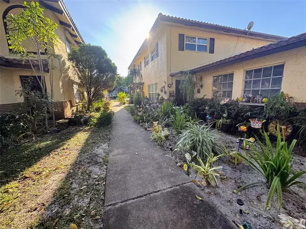 Coral Springs, FL 33065,8833 NW 28th Dr #2-4