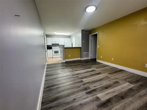 Pompano Beach, FL 33069,4361 W Mcnab Rd #17