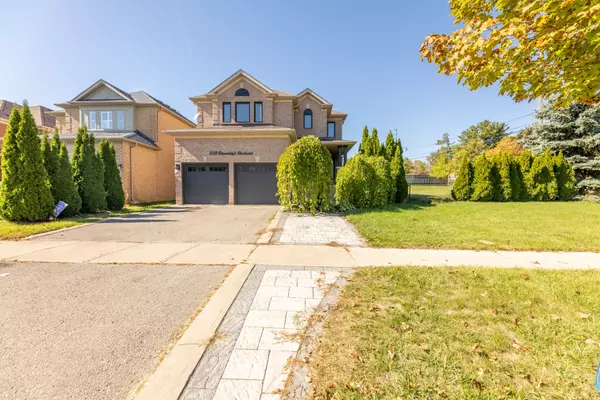 238 Devonsleigh BLVD, Richmond Hill, ON L4S 2P8