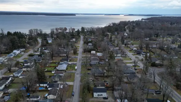 Severn, ON L0K 1G0,3396 Beachview AVE