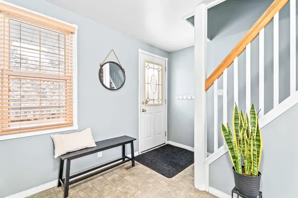 Orillia, ON L3V 0T7,829 Memorial AVE