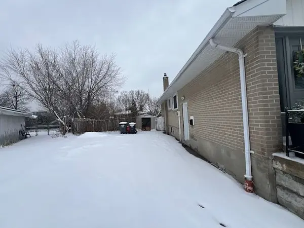 Brampton, ON L6T 1Y8,50 Epsom Downs DR