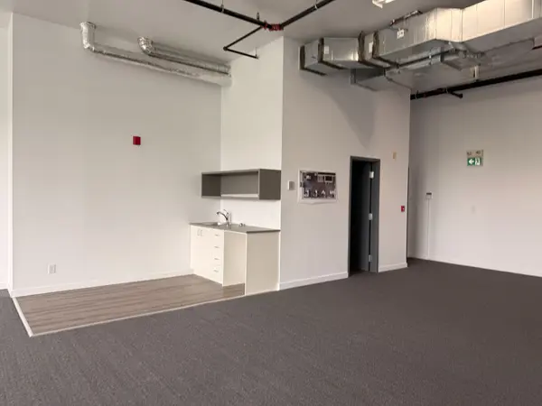 Kanata, ON K2M 2G8,65 Denzil Doyle CT #213