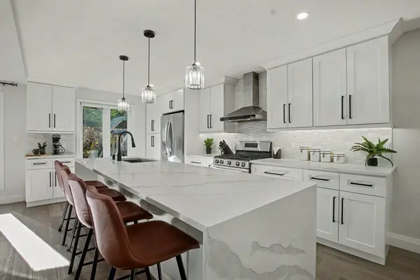 166 Westvale DR, Waterloo, ON N2T 1C2