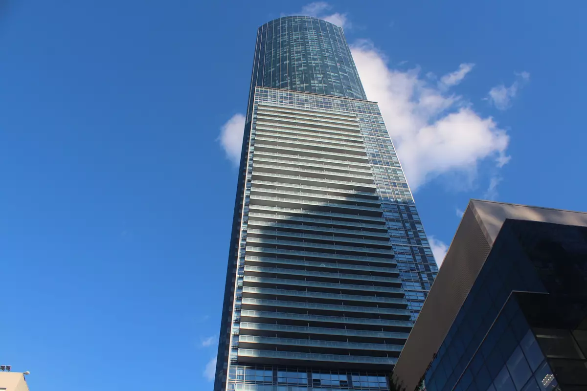 Toronto C01, ON M5B 0A5,386 Yonge ST #4010