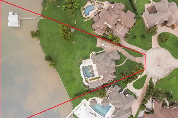 Fort Worth, TX 76179,12624 Lake Shore Court N