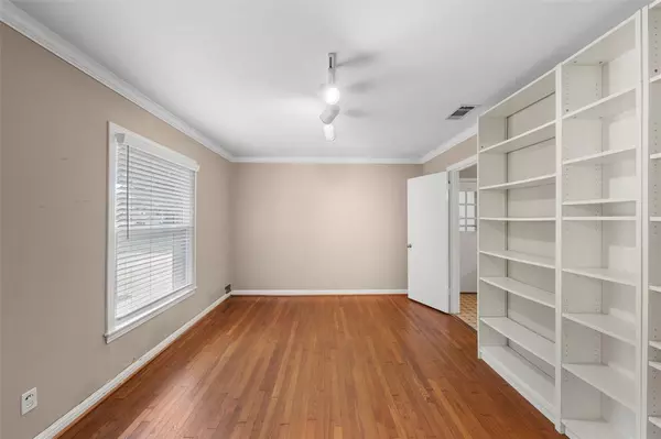 Waco, TX 76708,3400 Lyle Avenue