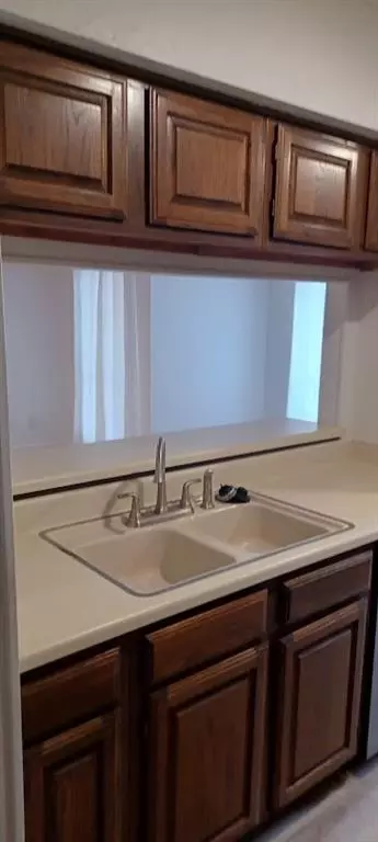 Arlington, TX 76011,2106 Rainbow Drive #4211