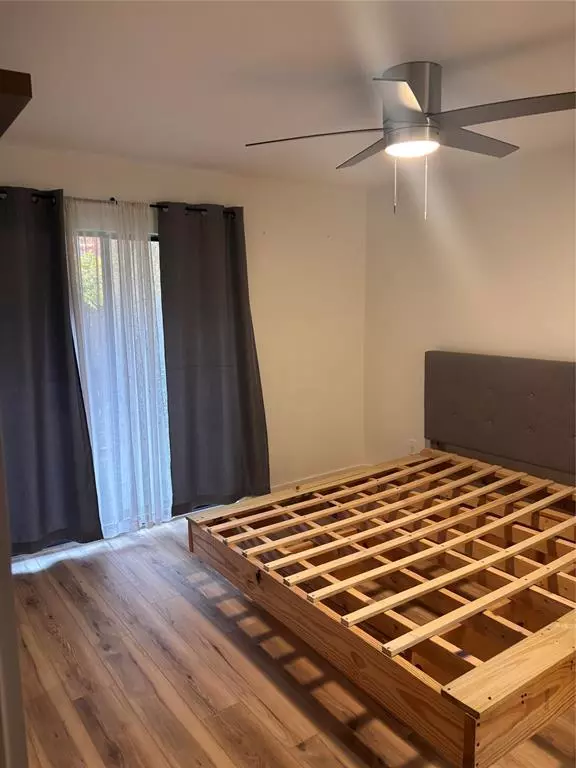 Arlington, TX 76011,2106 Rainbow Drive #4211