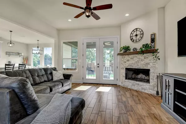 Pilot Point, TX 76258,168 Lakeview Circle