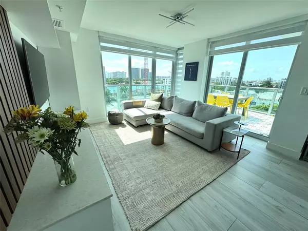 1133 102nd St #801, Bay Harbor Islands, FL 33154