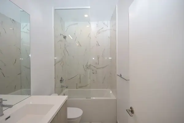 Vaughan, ON L4K 0M7,10 Honeycrisp CRES #1809