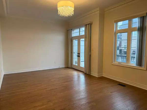 Markham, ON L6C 0Y7,4 Creekvalley LN