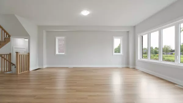 Norwich, ON N0J 1P0,107 Cayley ST