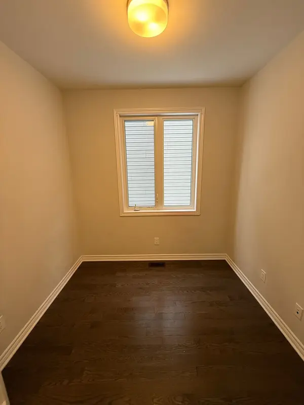 Barrhaven, ON K2J 7B6,91 Main Halyard LN