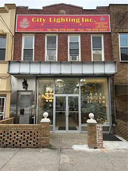 204 Highlawn AVE, Brooklyn, NY 11223